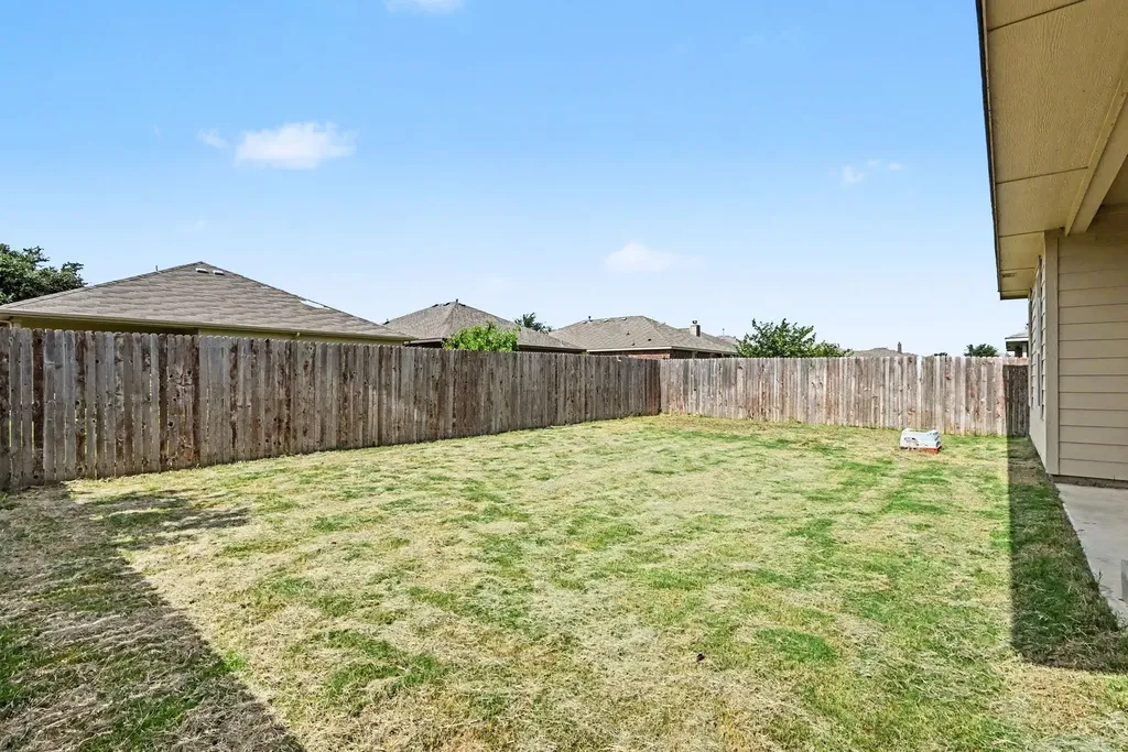 1816 Placitas Trail Fort Worth TX 76131