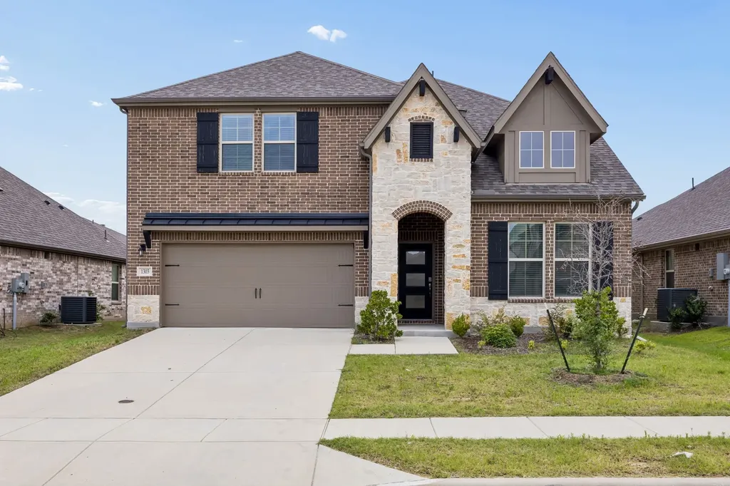 1303 Wheelwright Drive Forney TX 75126