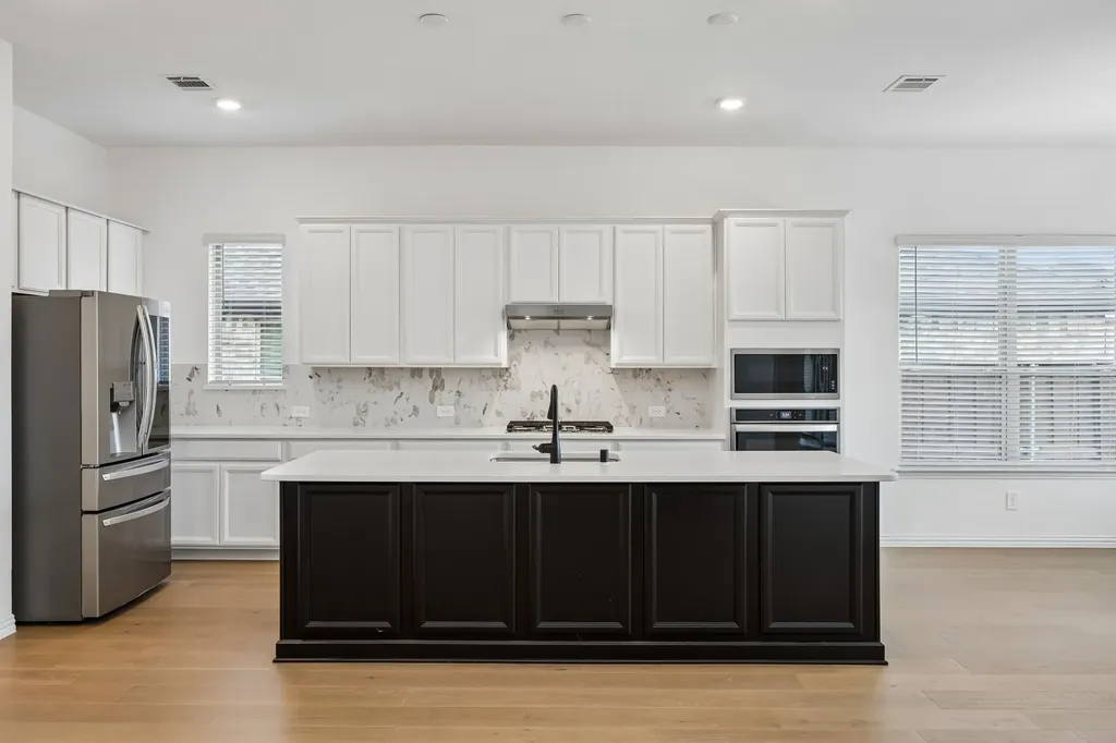 1303 Wheelwright Drive Forney TX 75126