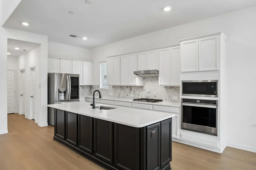1303 Wheelwright Drive Forney TX 75126