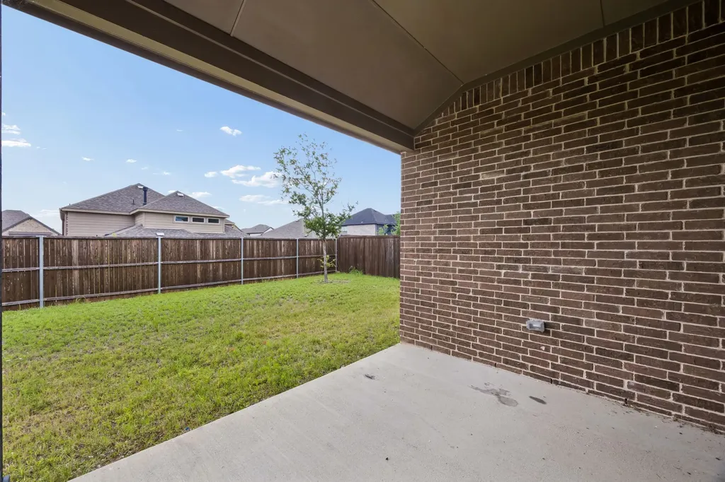 1303 Wheelwright Drive Forney TX 75126