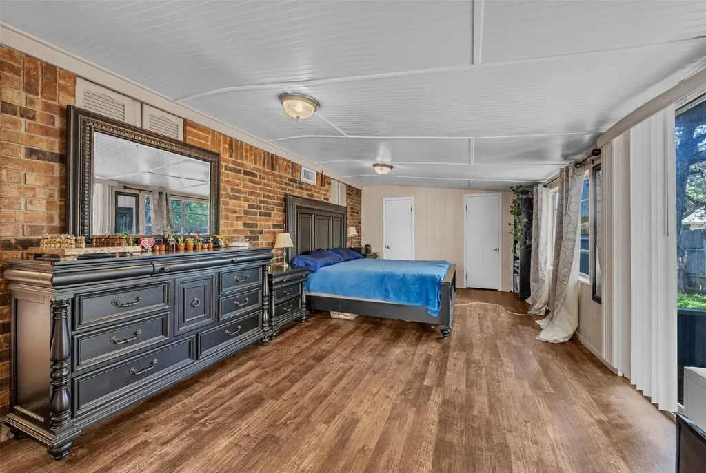 190 Crowfoot Lane Whitney TX 76692