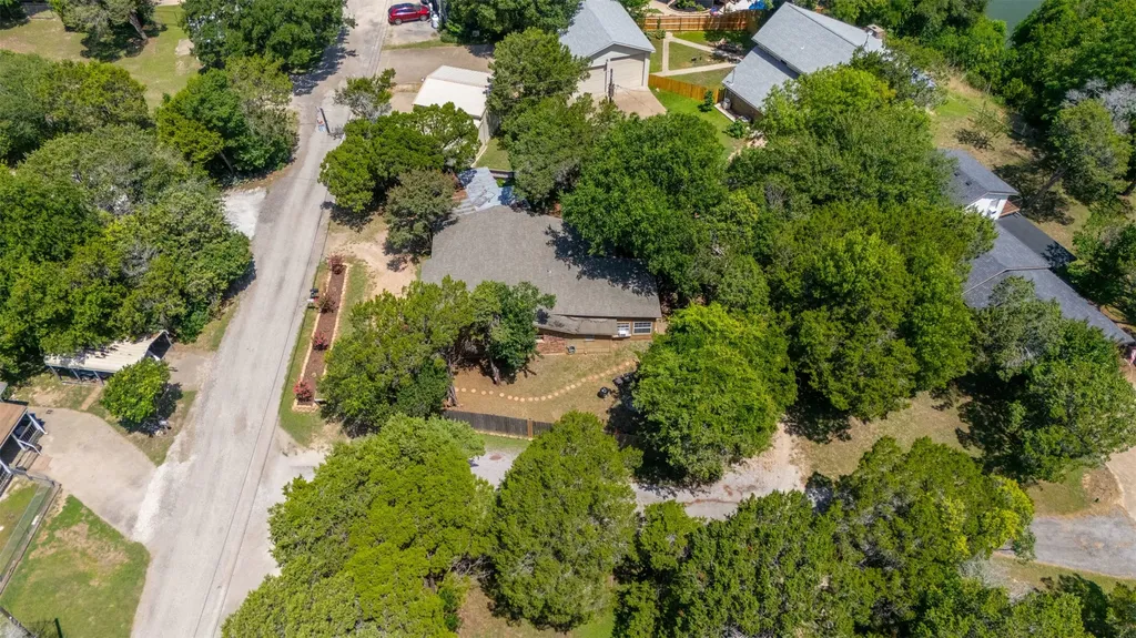 190 Crowfoot Lane Whitney TX 76692