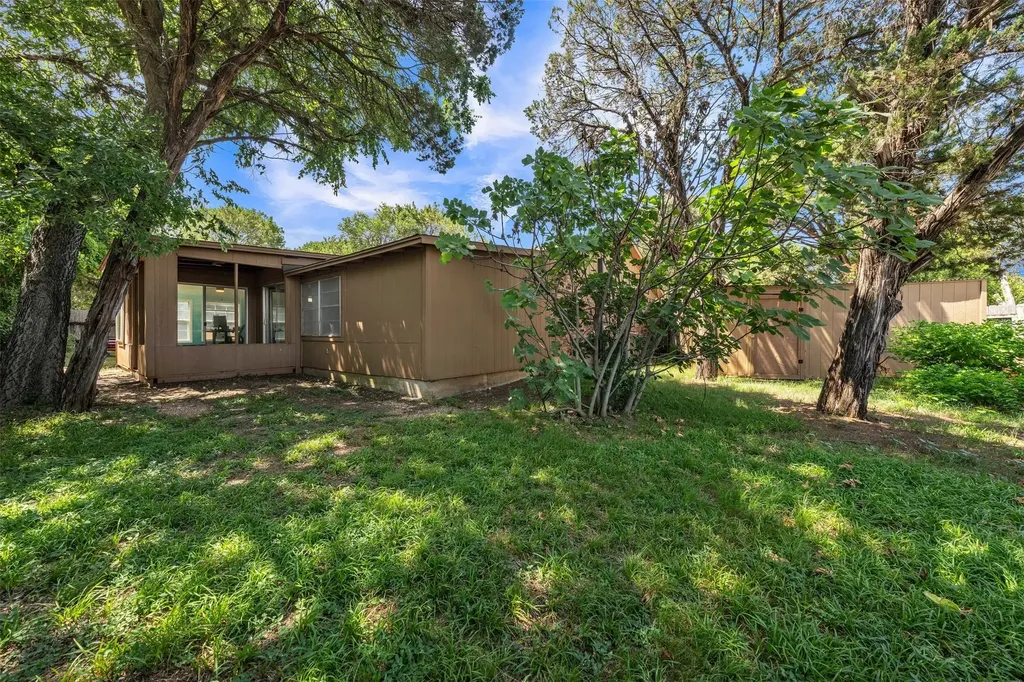 190 Crowfoot Lane Whitney TX 76692