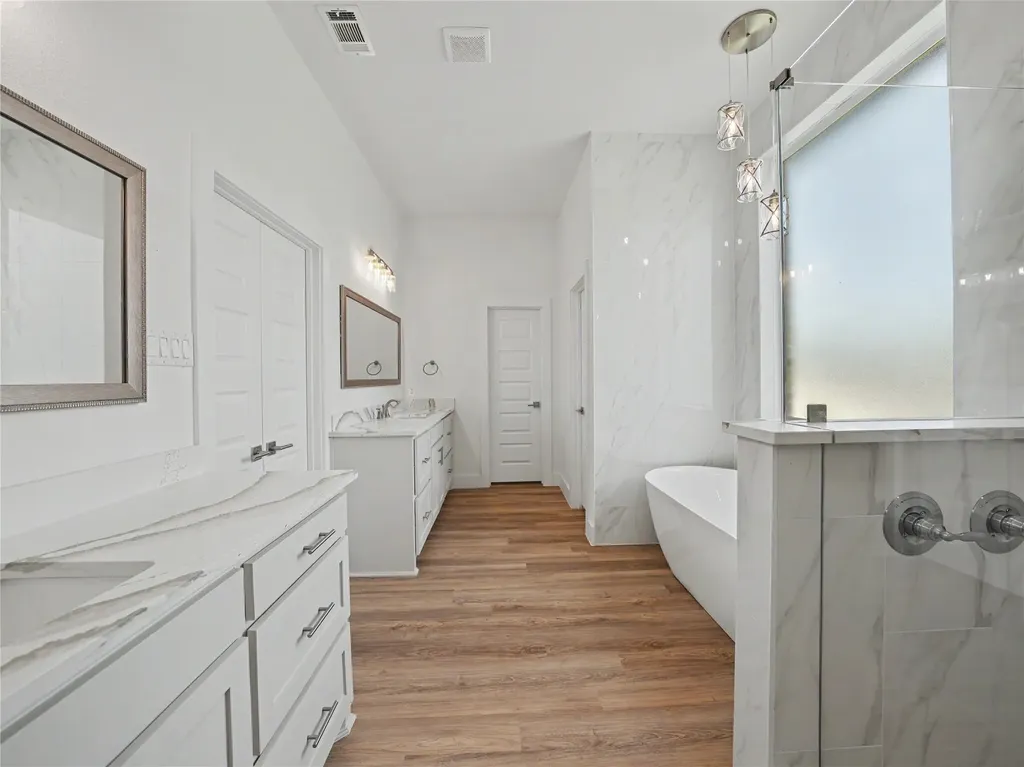 328 Slimp Bluff Avenue Azle TX 76020