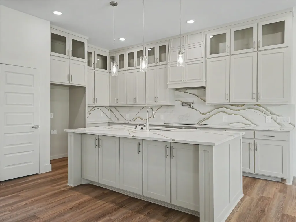 328 Slimp Bluff Avenue Azle TX 76020