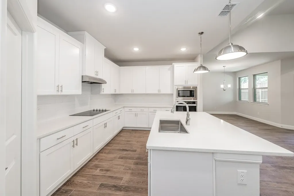 241 Gardenia Drive Azle TX 76020
