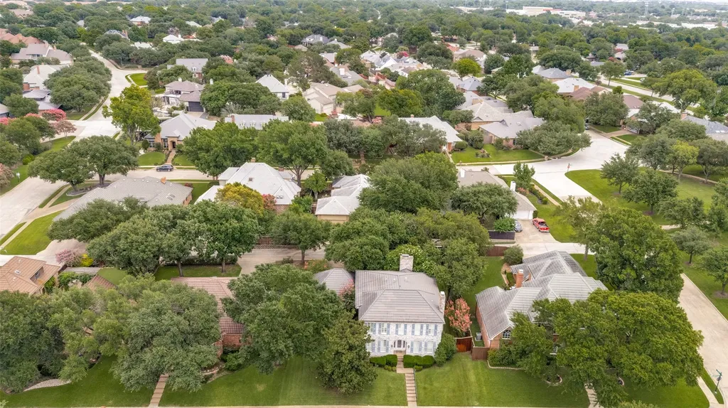 1608 Crockett Circle Irving TX 75038