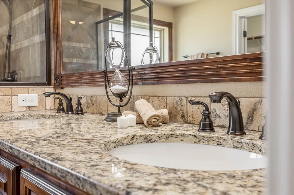 1326 Briar Cliff Path Abilene TX 79602