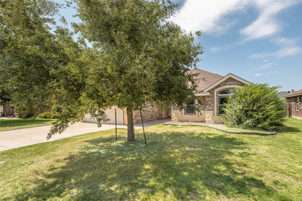 1326 Briar Cliff Path Abilene TX 79602