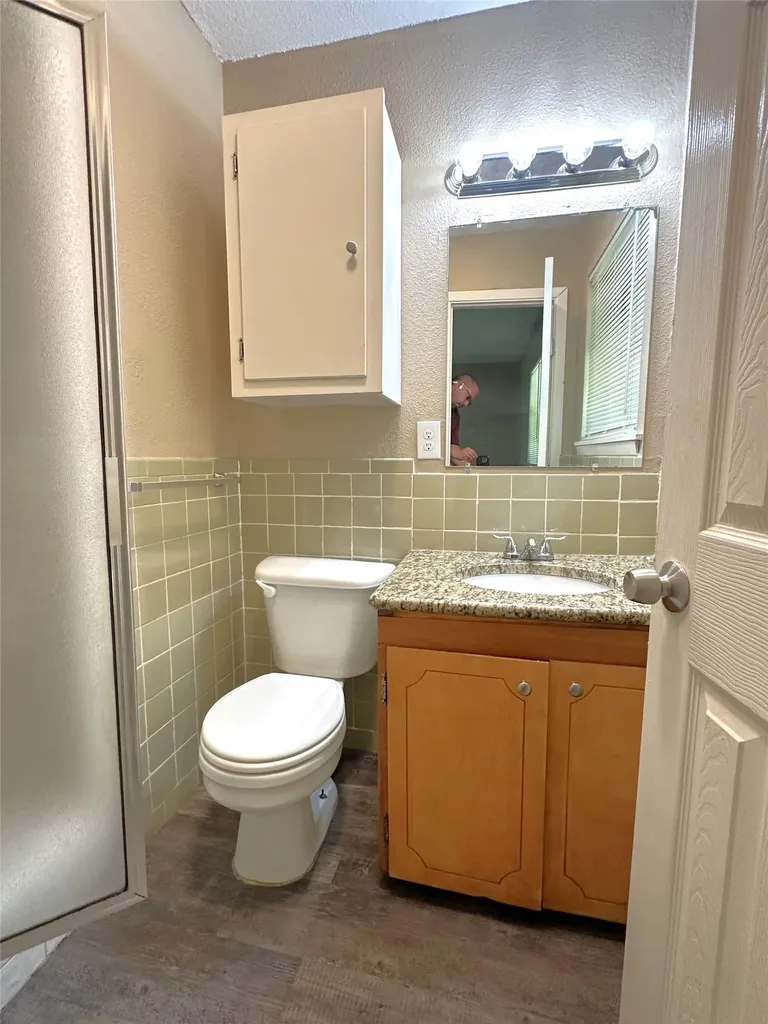 1915 Leslie Street Denton TX 76205