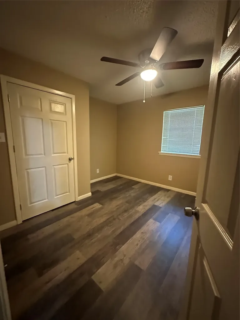 1915 Leslie Street Denton TX 76205