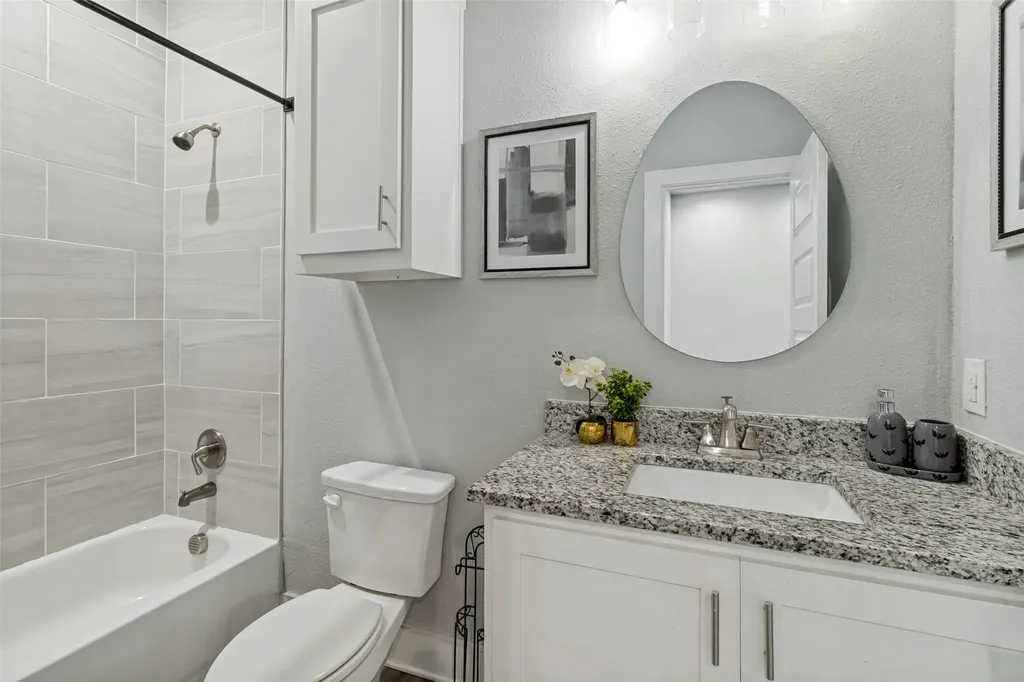 7909 Ivory Lane Dallas TX 75216