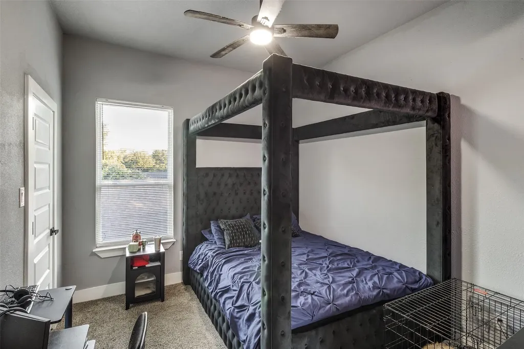 7909 Ivory Lane Dallas TX 75216