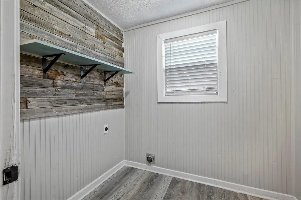 1009 Oak Street Bonham TX 75418