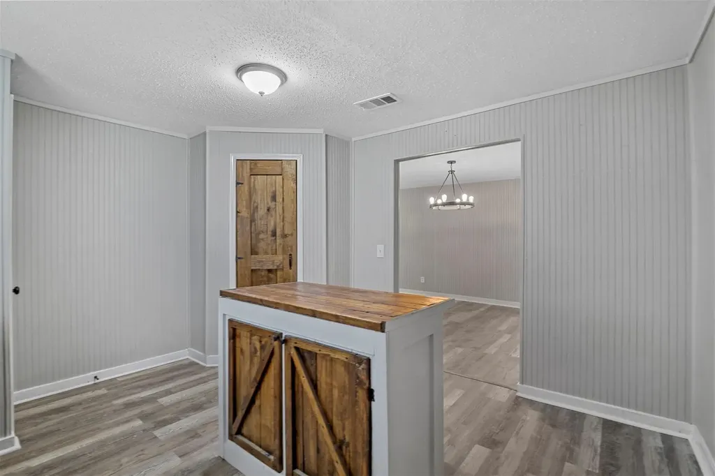 1009 Oak Street Bonham TX 75418