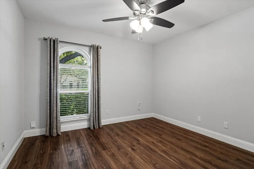 4900 Avery Circle The Colony TX 75056