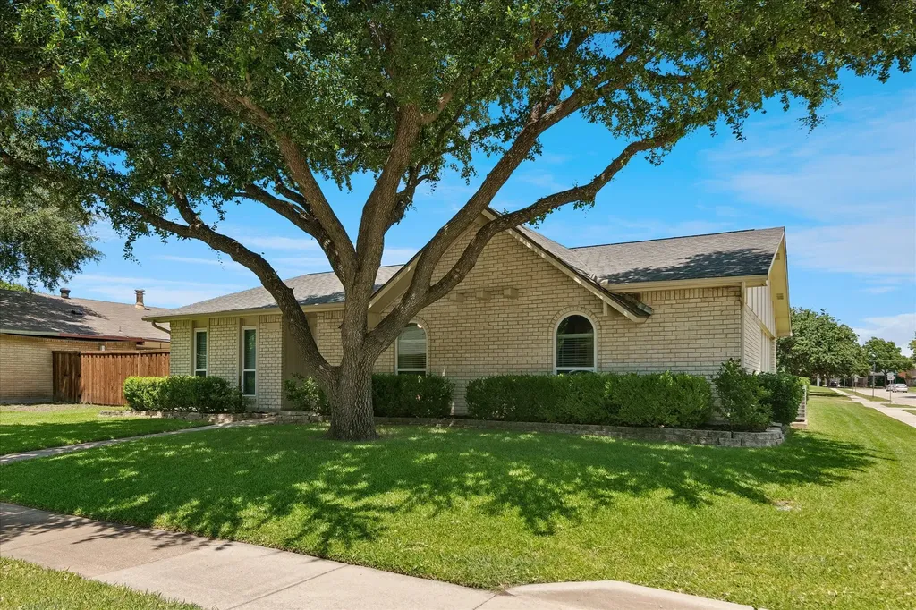 4900 Avery Circle The Colony TX 75056
