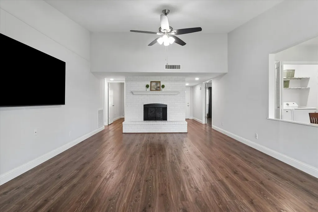 4900 Avery Circle The Colony TX 75056