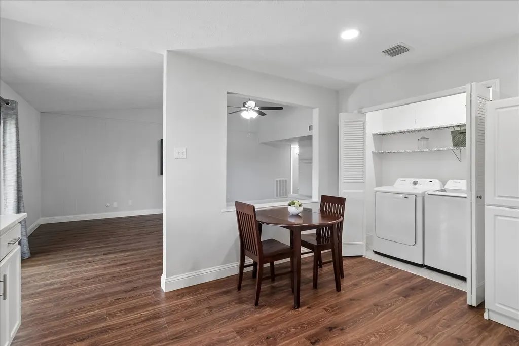 4900 Avery Circle The Colony TX 75056