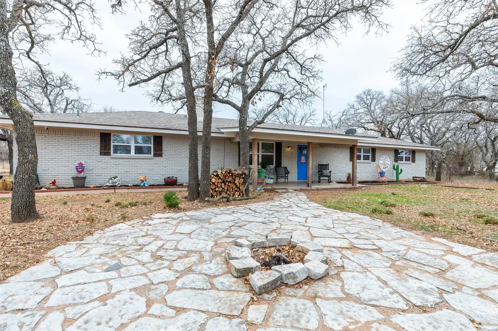 9259 County Road 258 Clyde TX 79510