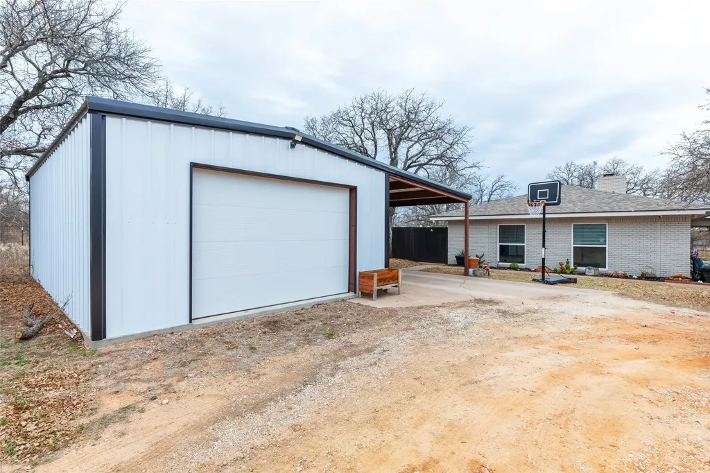 9259 County Road 258 Clyde TX 79510
