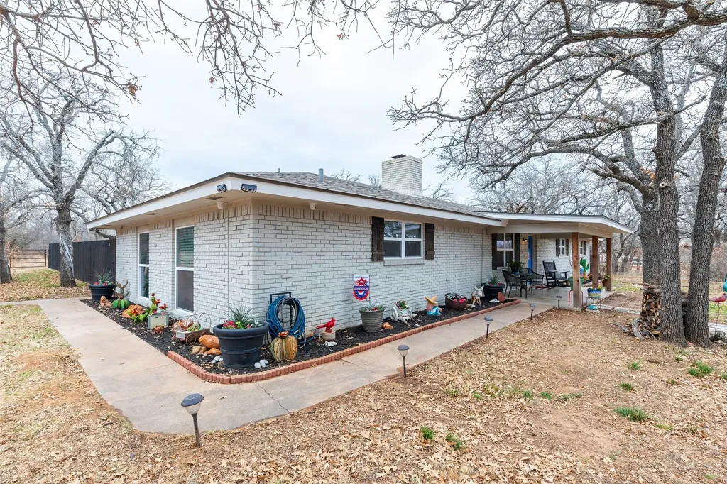 9259 County Road 258 Clyde TX 79510