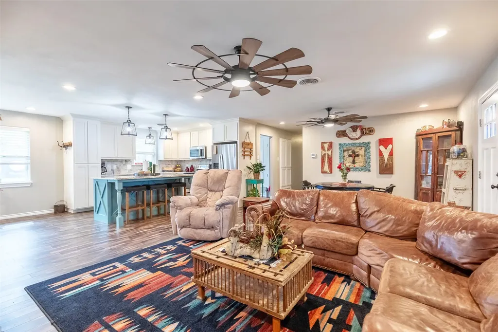 9259 County Road 258 Clyde TX 79510
