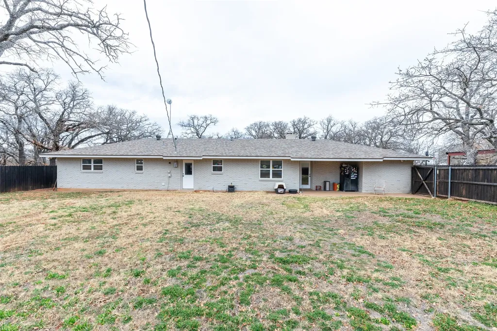 9259 County Road 258 Clyde TX 79510