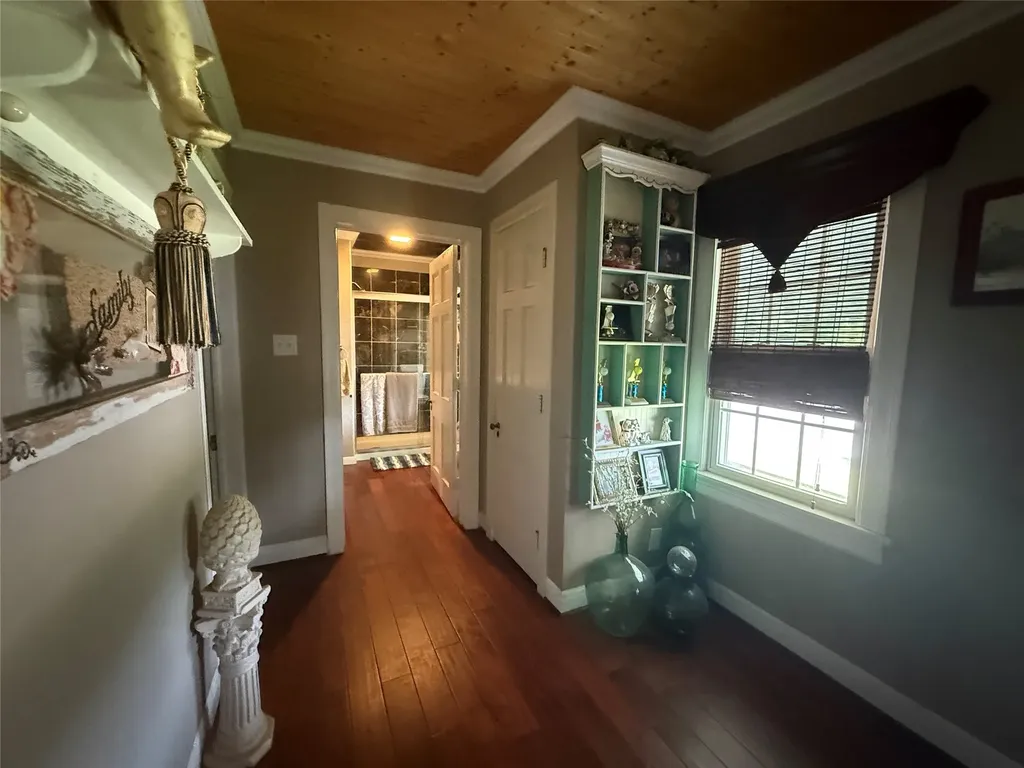 700 W Wrights Avenue Comanche TX 76442