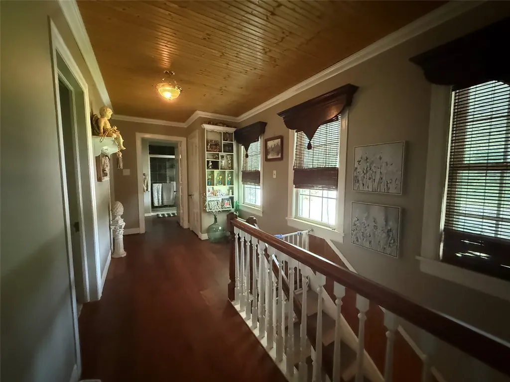 700 W Wrights Avenue Comanche TX 76442