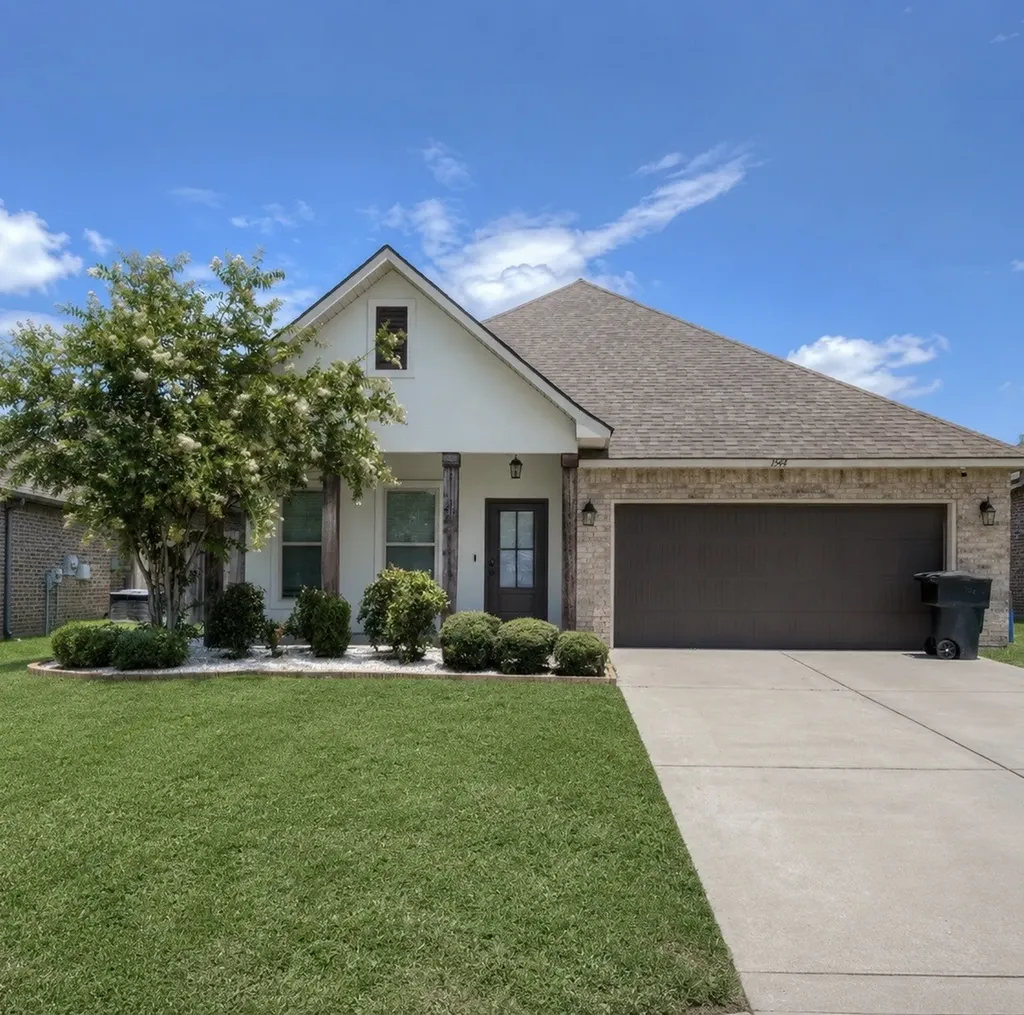 1544 Riverview Lane Shreveport LA 71104