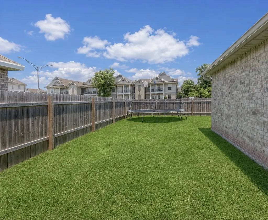 1544 Riverview Lane Shreveport LA 71104