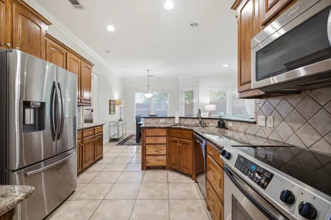 710 Knott Court Euless TX 76039