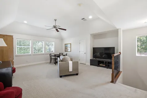 710 Knott Court Euless TX 76039