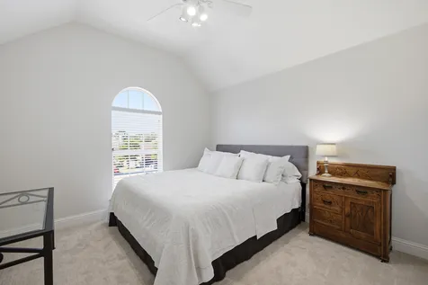 710 Knott Court Euless TX 76039