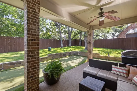 710 Knott Court Euless TX 76039