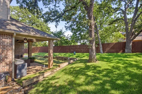 710 Knott Court Euless TX 76039