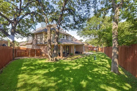 710 Knott Court Euless TX 76039