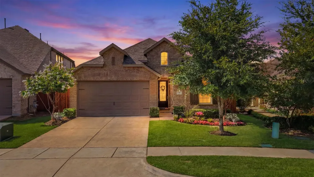 1109 Shire Drive Aubrey TX 76227