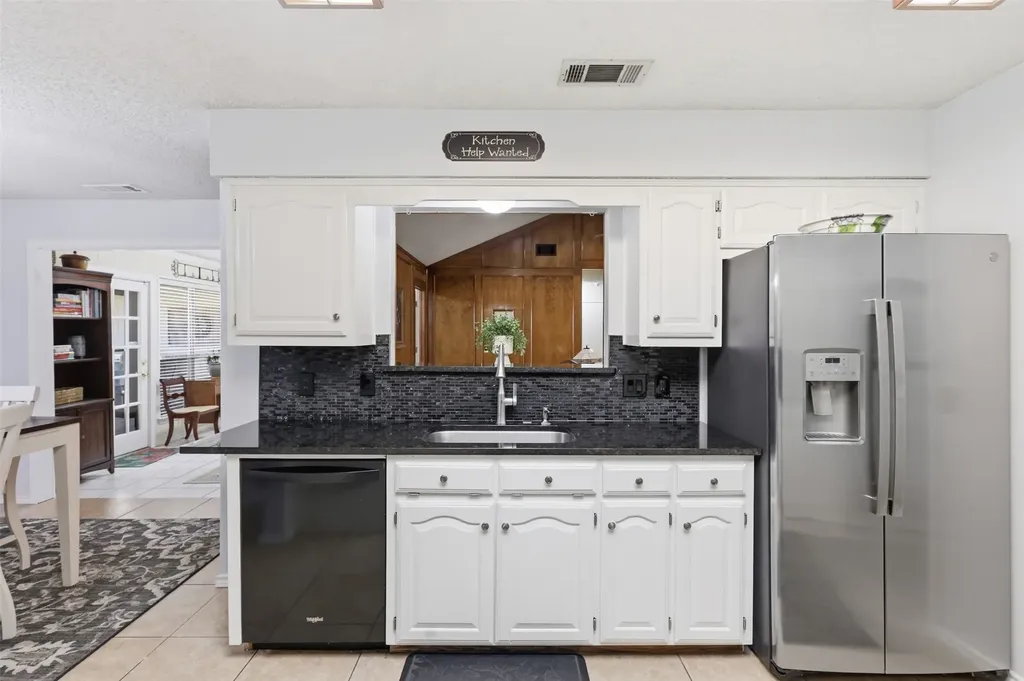 6300 Bronze Leaf Drive Plano TX 75023