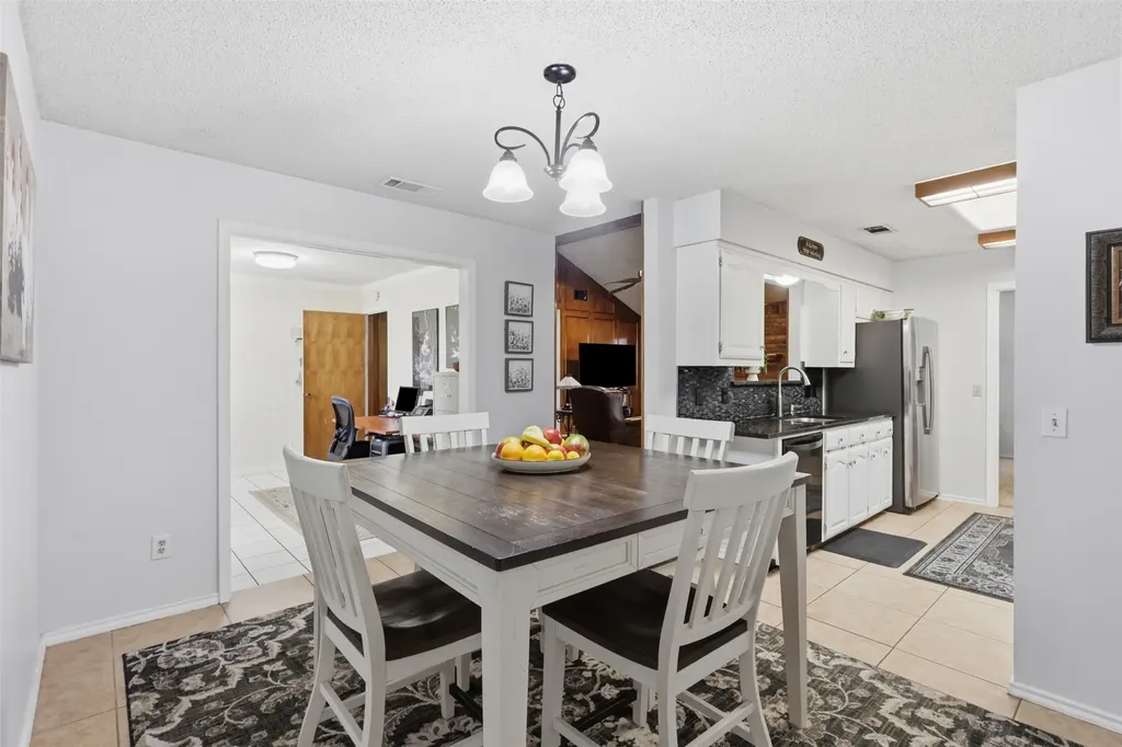 6300 Bronze Leaf Drive Plano TX 75023