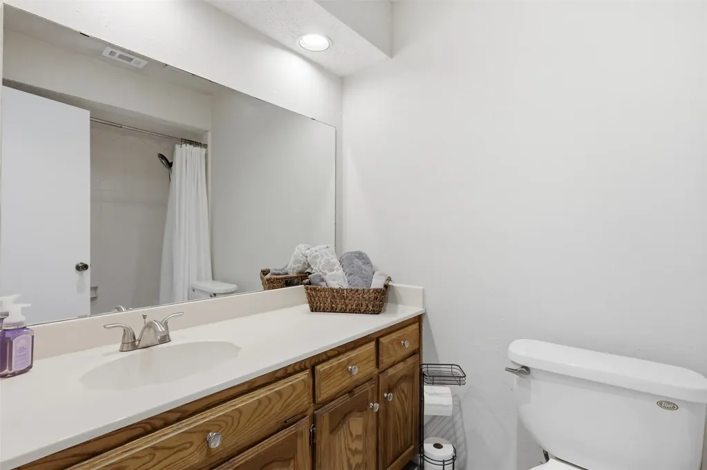 6300 Bronze Leaf Drive Plano TX 75023
