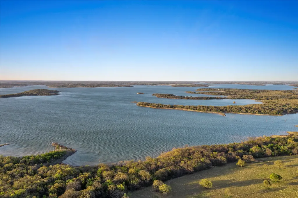 14037 Ladbroke Street Pilot Point TX 76258