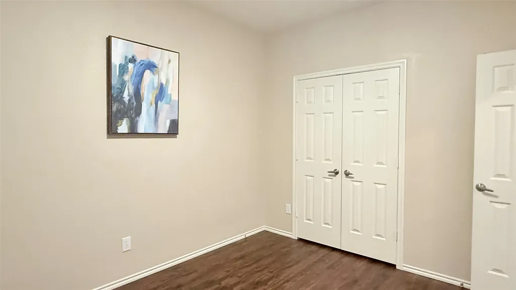 7810 Corona Court Arlington TX 76002
