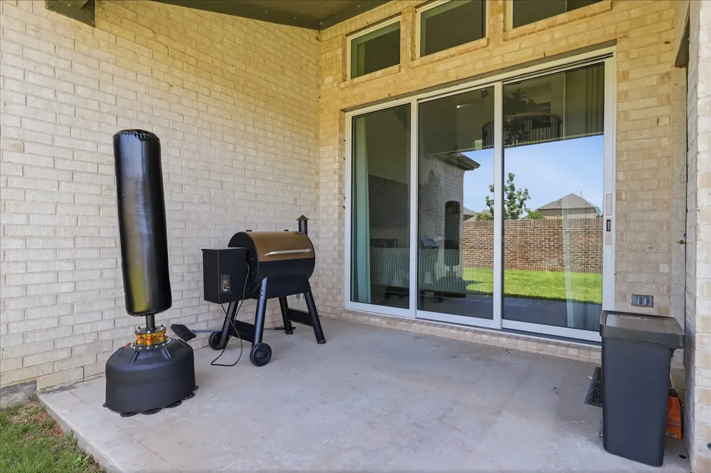 2276 Valencia Drive Little Elm TX 75068