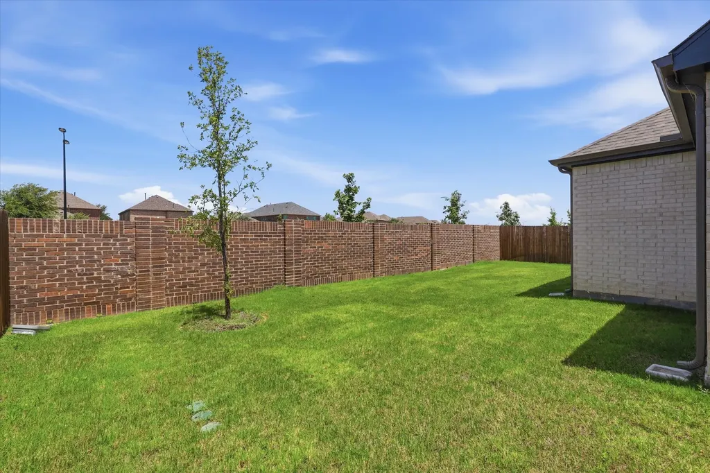 2276 Valencia Drive Little Elm TX 75068