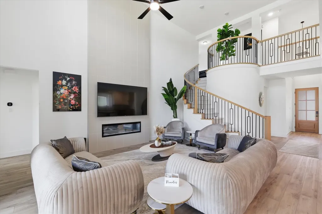 2276 Valencia Drive Little Elm TX 75068