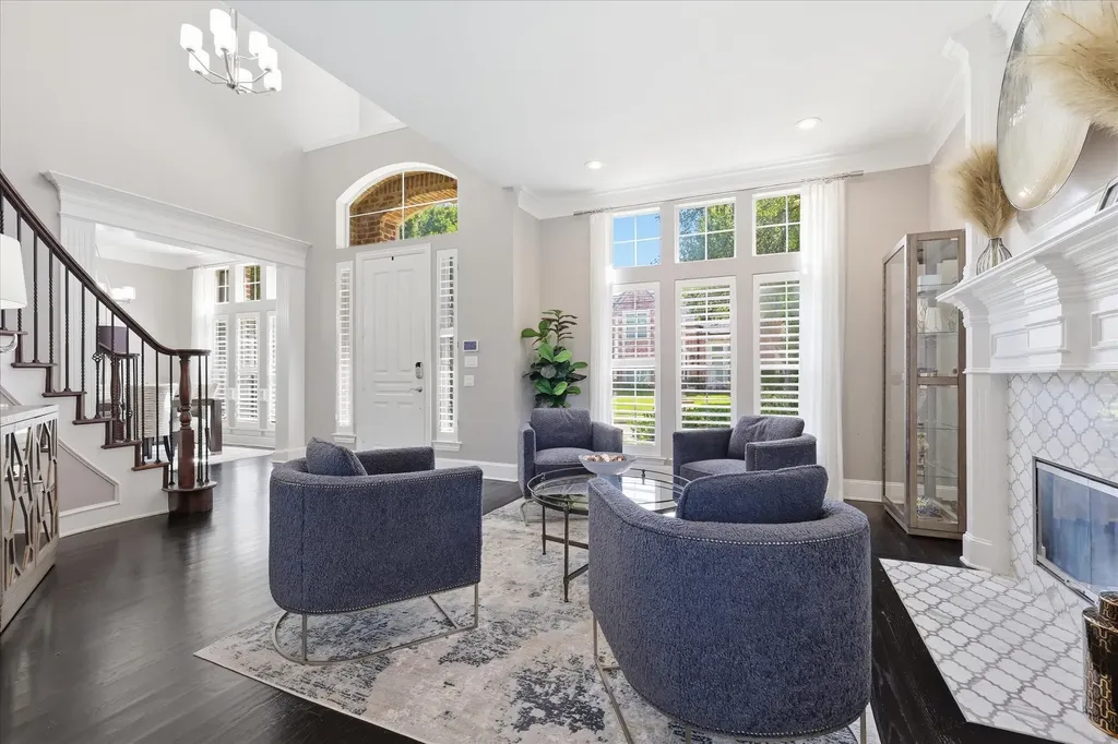 5916 Wight Street Plano TX 75093