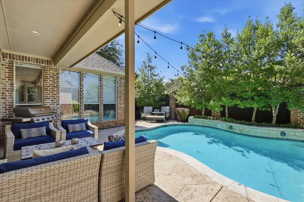 5916 Wight Street Plano TX 75093